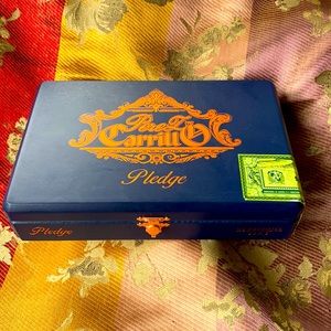 PERELMAN CARRILLO CIGAR BOX